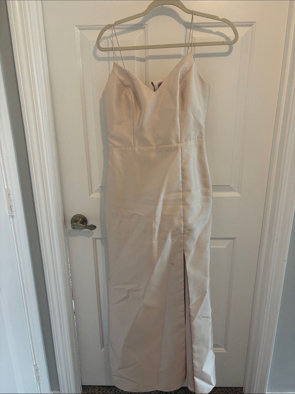 Alfred Sung champagne bow back dress size 8
